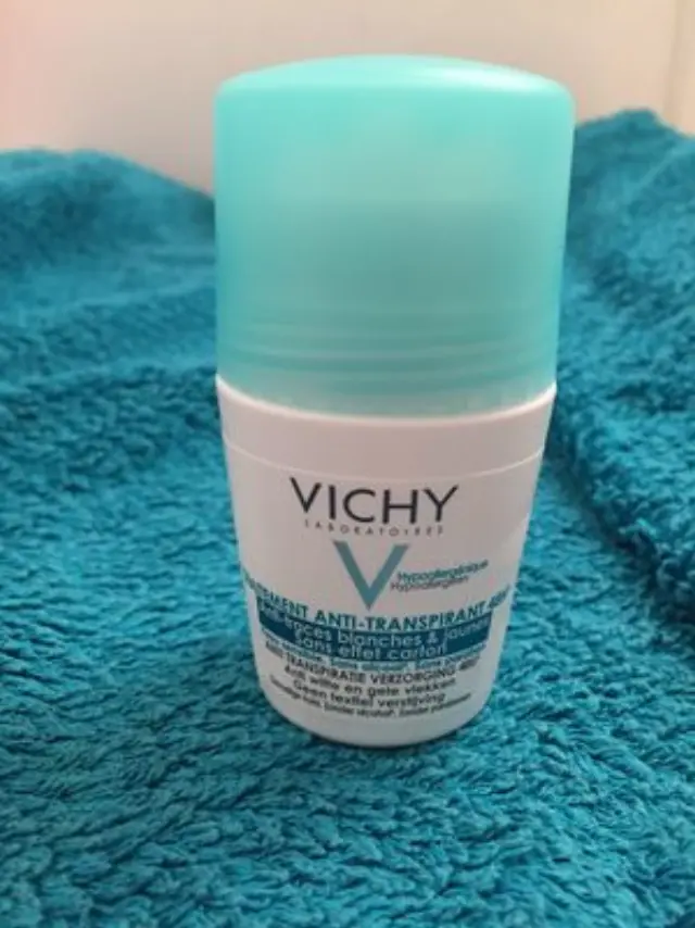 Vichy Deodorant 48ωρη Αποσμητική Φροντίδα, Έντονη Εφίδρωση - Roll-On 50ml