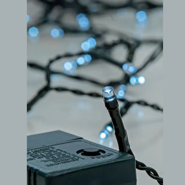 100 Led Σε Σειρά Με Πρόγραμμα Και Μετασχηματιστή Πράσινο Καλώδιο Λευκό Led IP44