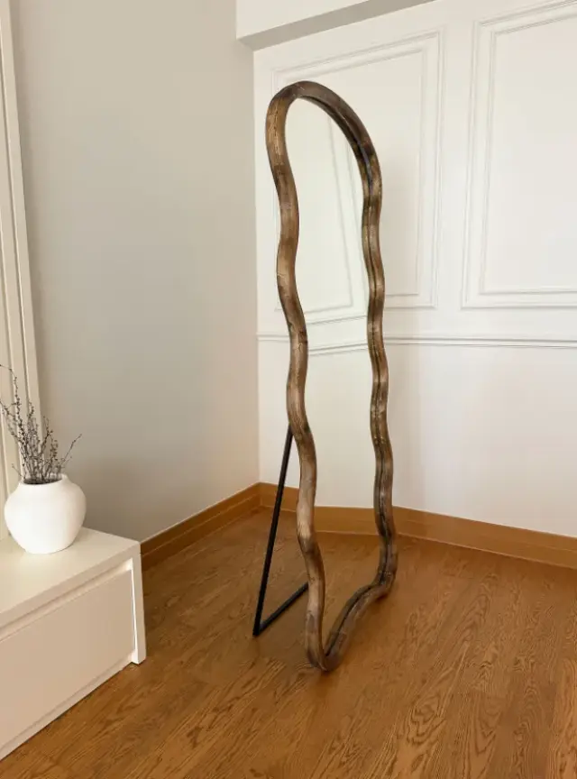 Stewehome Οβάλ καθρέφτης δαπέδου Cloud από καρυδιά 180x80 cm 2