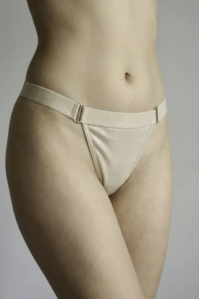 G-string εσώρουχο με φαρδύ λάστιχο