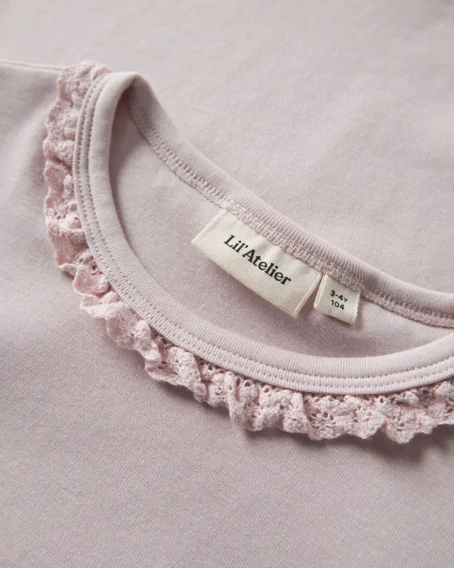 Μπλούζα Lil'Atelier με δαντέλα 2
