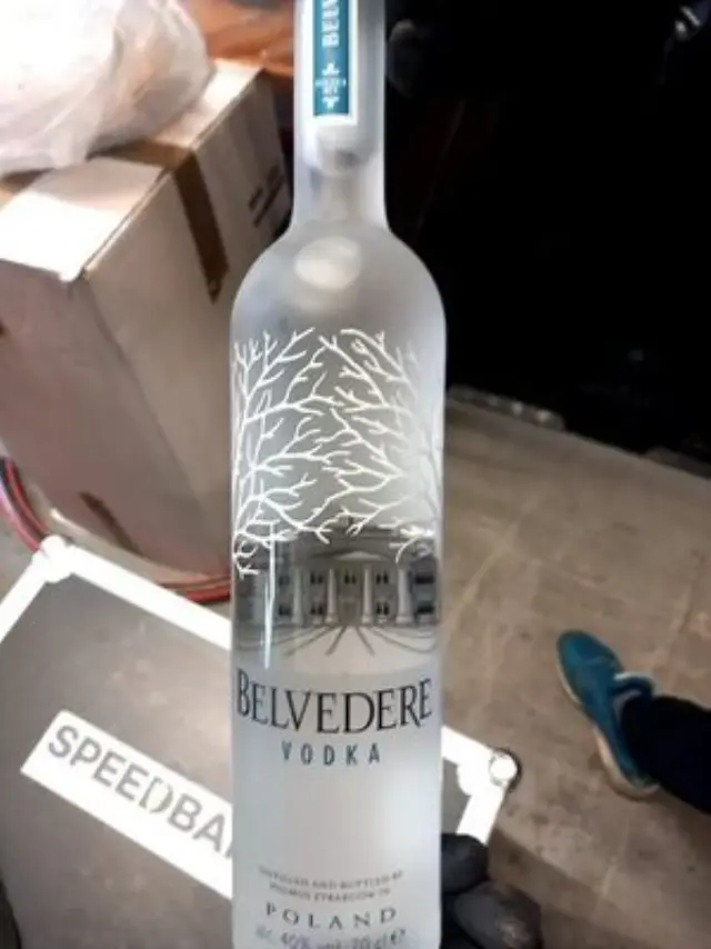 BELVEDERE PURE RESERVE 700ml