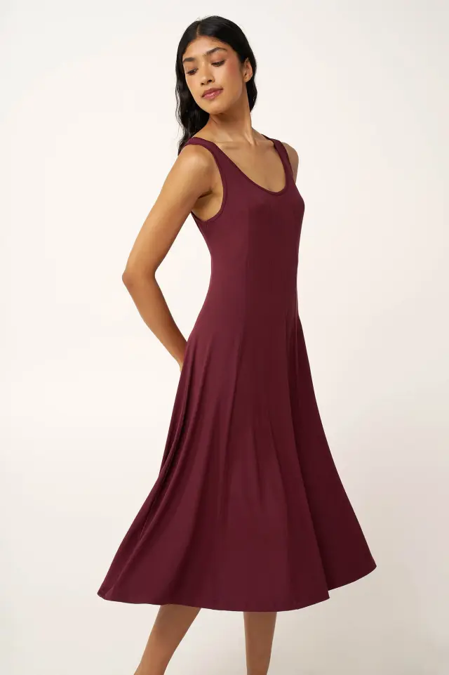 Καλοκαιρινό Αμάνικο Viscose Φόρεμα Vamp 24485 RED WINDSOR