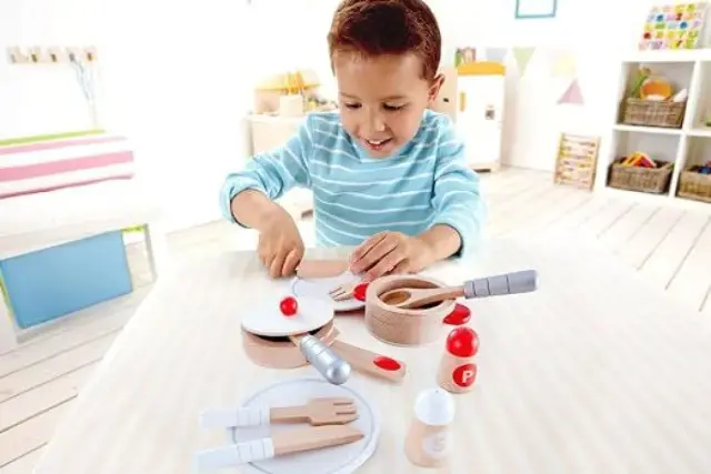 Hape Playfully Delicious Ξύλινα Κουζινικά Cook & Serve Set 3