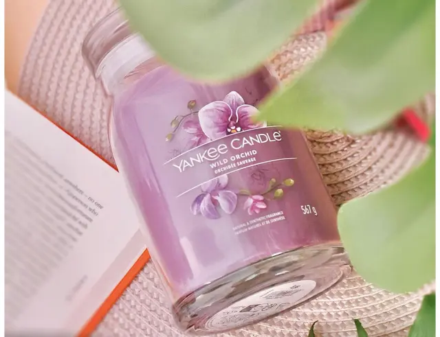 Αρωματικό Κερί Yankee Candle με διάρκεια καύσης έως 80 ώρες και άρωμα Wild Orchid1629979E 3
