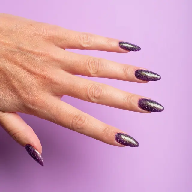 Semilac Ημιμόνιμο Βερνίκι 825 Cyber Violet 7ml 2
