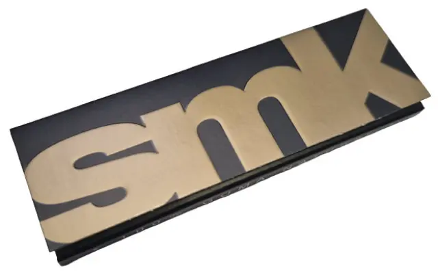 SMK Χαρτάκια - Μαύρο-Χρυσό 1¼ 50φ