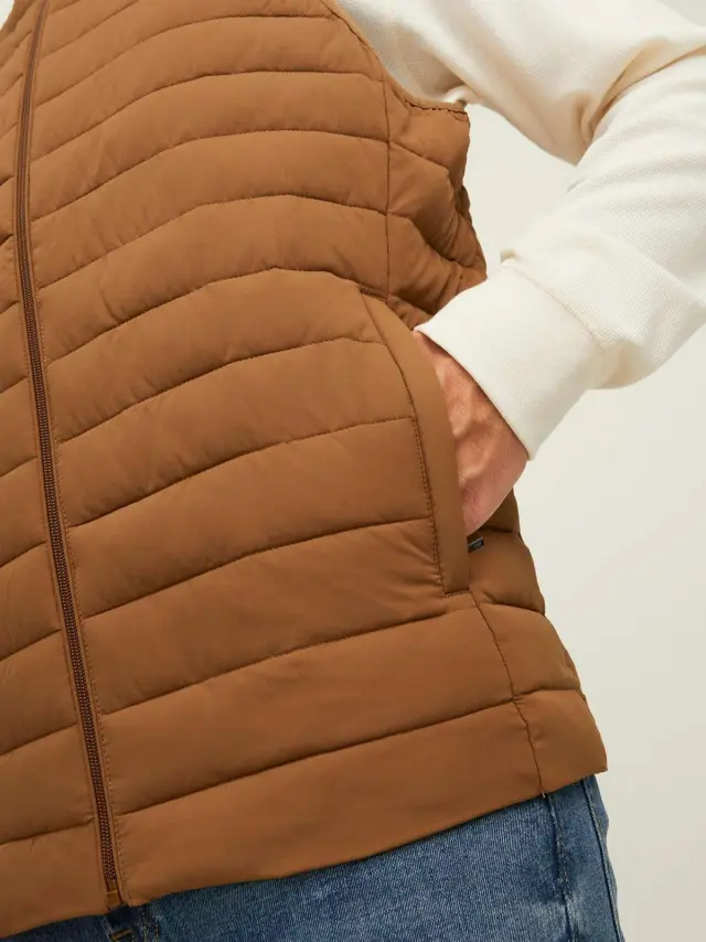 JJERECYCLE BODYWARMER NOOS Rubber 3