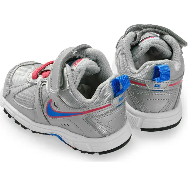 NIKE DART 9 - 22.5 3