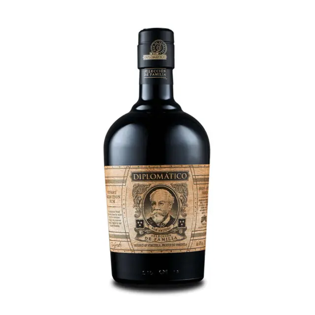 DIPLOMATICO SELECCION DE FAMILIA RUM 700ml