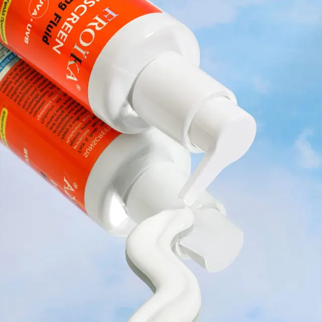 Froika Sunscreen Hydrating Fluid Hyaluronic Acid SPF50+ Αντιηλιακό Γαλάκτωμα Με Υαλουρονικό Οξύ Για Πρόσωπο & Σώμα 250ml 2