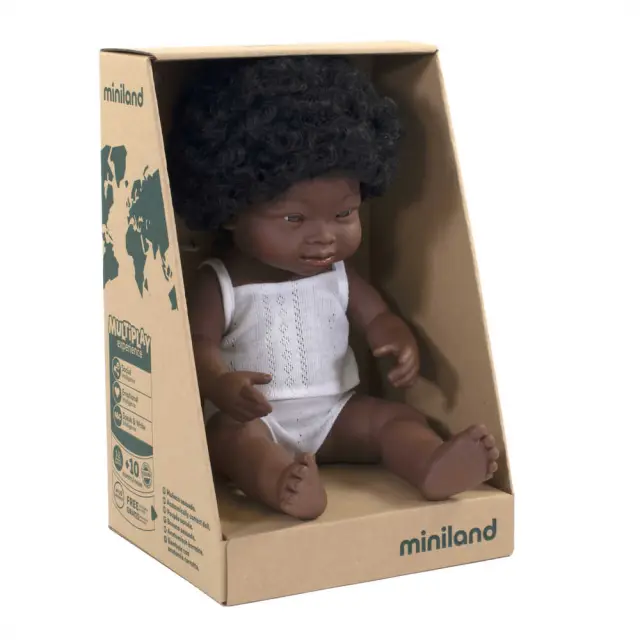 MINILAND DOLLS MINILAND ΚΟΥΚΛΑ ΑΦΡΙΚΑΝΗ 38 CM ΜΕ ΣΥΝΔΡΟΜΟ DOWN ΜΕ ΕΣΩΡΟΥΧΑ 2