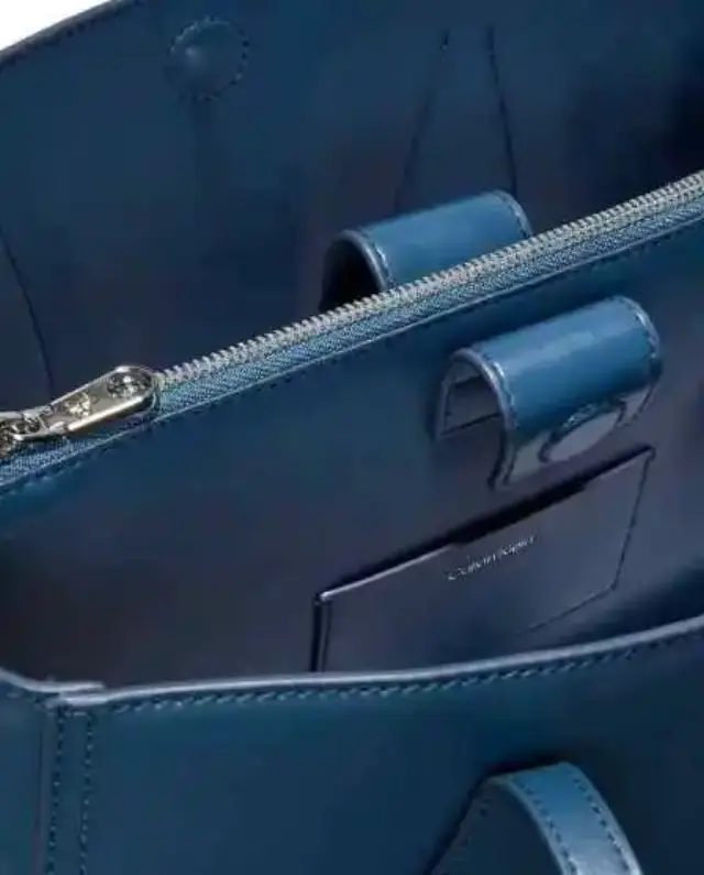 Calvin Klein Γυναικεία Μεσαία Τσάντα Tote Monogram Work Matte Blue 3