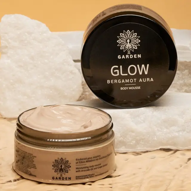 Garden Glow Bergamot Aura Body Mousse Ενυδατική μους σώματος με λάμψη και άρωμα περγαμόντο – αχλάδι, 200ml 2
