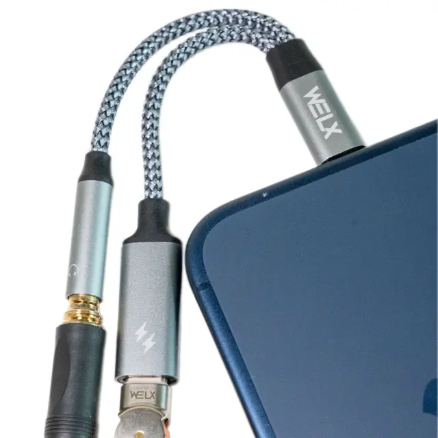 WELX C3 Splitter / USB-C - USB-C 240w – 3.5mm Audio 2