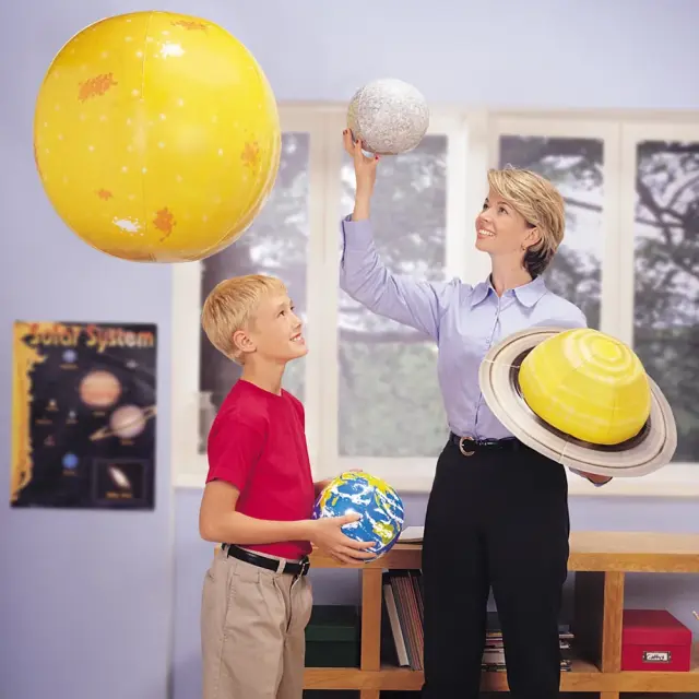 Learning Resources Εκπαιδευτικό Παιχνίδι Giant Inflatable Solar System Display Set για 5+ ετών LER2434 3