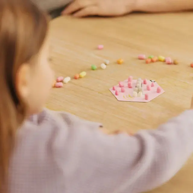PlayMais Mosaic Κατασκευή με Σφουγγαράκια από Καλαμπόκι και Κάρτες – Χόμπι και Eπαγγέλματα (3+ ετών) 160963 3