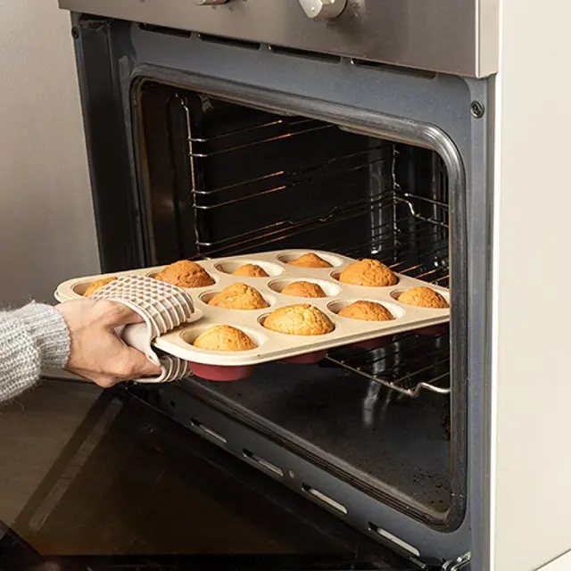 Ταψί Για Muffins "Terrestrial"Με Αντικολλητική Κεραμική Επίστρωση 35cm 3