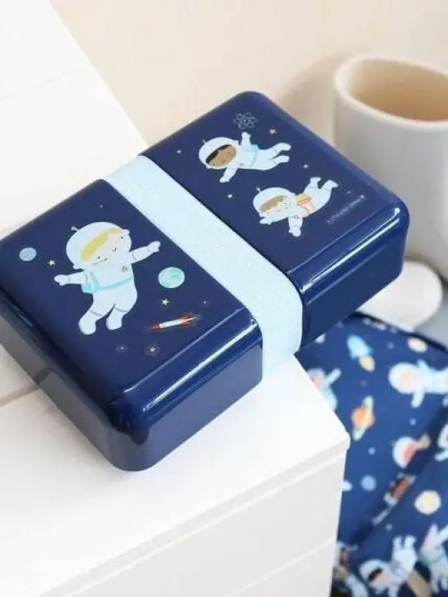 A Little Lovely Company Astronauten Πλαστικό Παιδικό Δοχείο Φαγητού Μπλε 108895 3