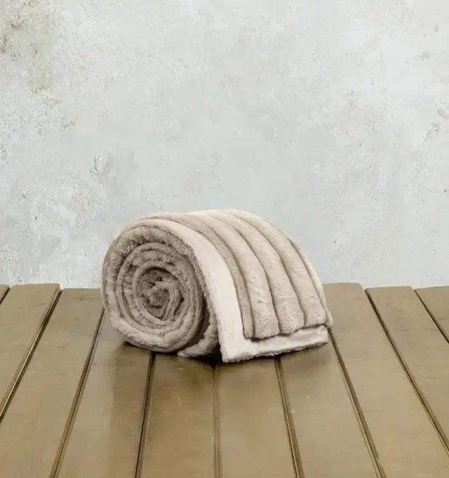Κουβέρτα 220x240 Υπέρδιπλη 560gsm Nima Carezza Ivory 100% Πολυέστερ 3