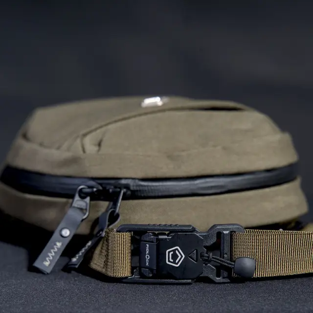 PENTAGON CONSUL SLING VERTICAL POUCH-Πολυλειτουργικό τσαντάκι ώμου 3 Λίτρων - 01-Black-Μαύρο 3