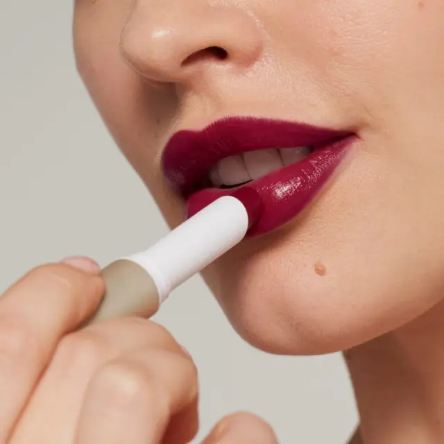 Jane Iredale ColorLuxe Hydrating Cream Lipstick 2g Bordeaux 3