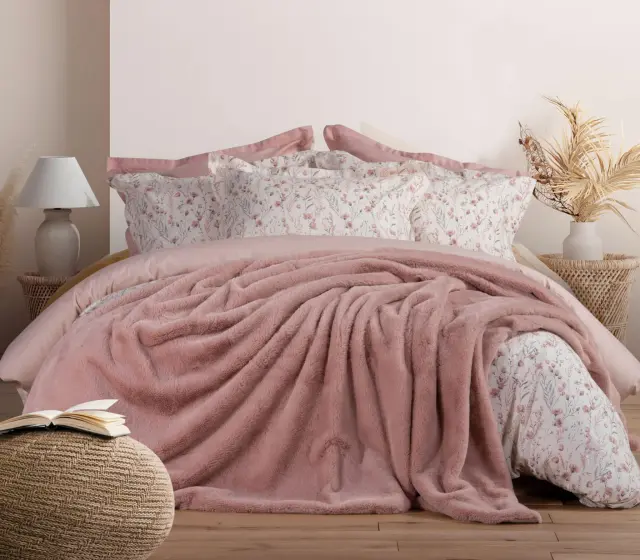 ΚΟΥΒΕΡΤΑ ΜΕ ΓΟΥΝΑ ΥΠΕΡΔΙΠΛΗ (220x240) WARMER PINK NEF NEF