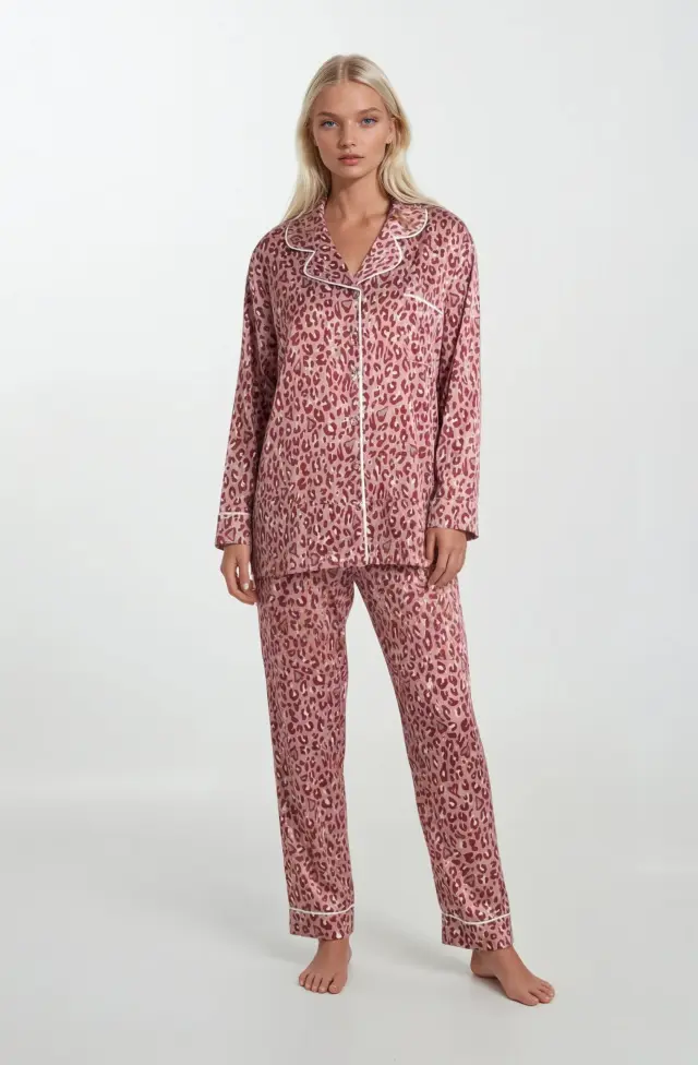 W1325 - Type - PYJAMA SATIN LEO 2