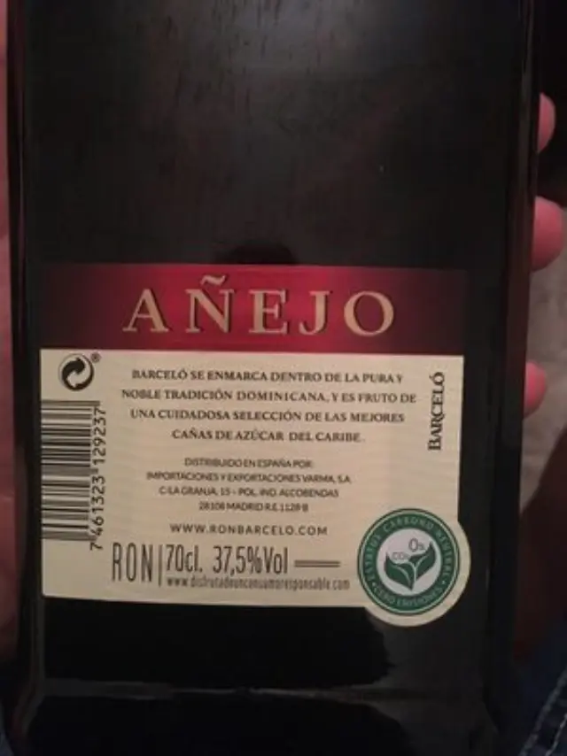 BARCELO ANEJO RUM 700ml 3