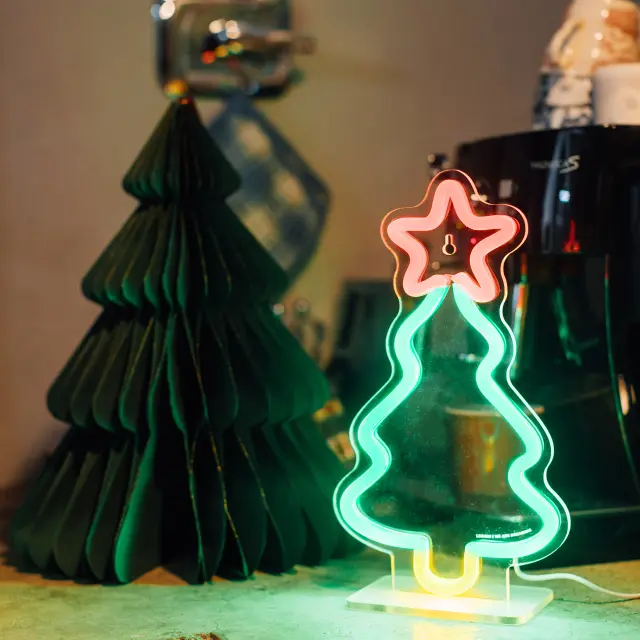 Legami Neon-Effect LED Sign - It s A Sign - Xmas Tree