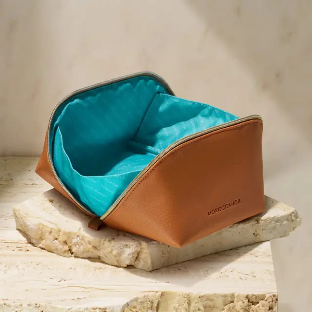 Moroccanoil Volume Travel Set (Shampoo 70ml, Conditioner 70ml, Treatment Light 25ml, Hand Cream 40ml) 3
