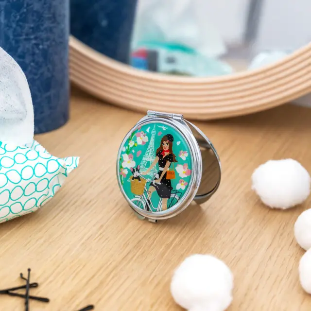 Pylones Καθρεφτάκι Τσέπης / Pocket Mirror: Lady Look (7 σχέδια) Paris 2