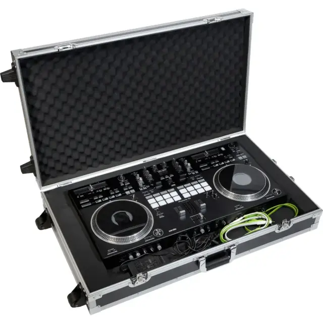 WALKASSE W-CONTROL-XL Flight case Pick n Pluck foam XDJ-XZ, XDJ-RX3, PRIME4+ (Trolley + Wheels) Silver.