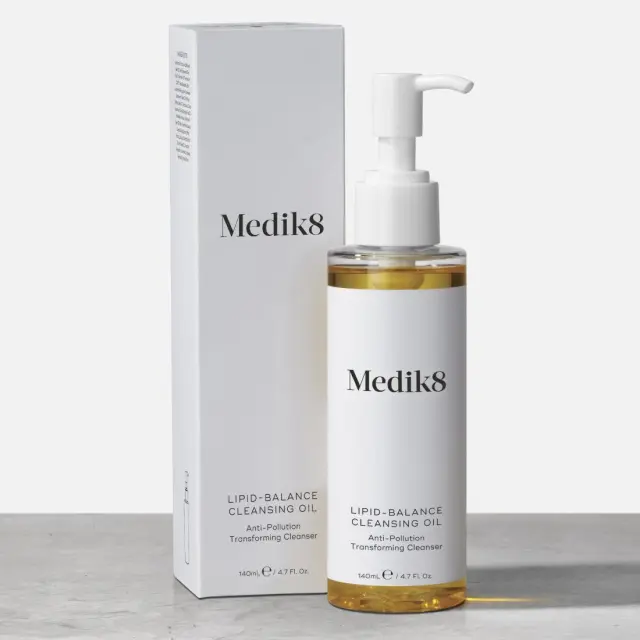 Medik8 Lipid Balance Cleansing Oil Έλαιο Καθαρισμού 140ml 2