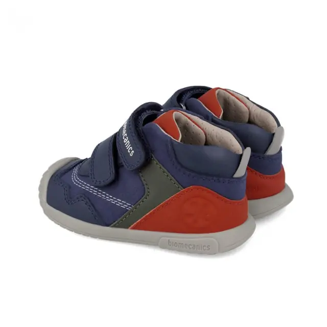 Παπούτσια sneakers Biomecanics 3