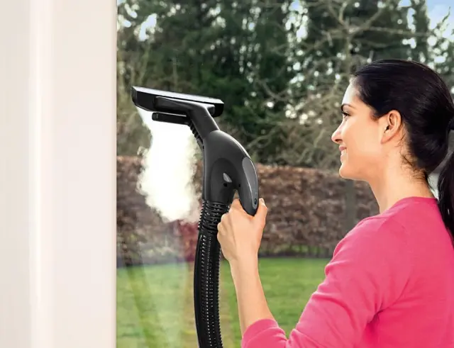 Ατμοσύστημα Karcher με αναρρόφηση SV 7, ισχύ 2200W, πίεση 4 bar και χωρητικότητα 0.45L 1.439-490.0 3