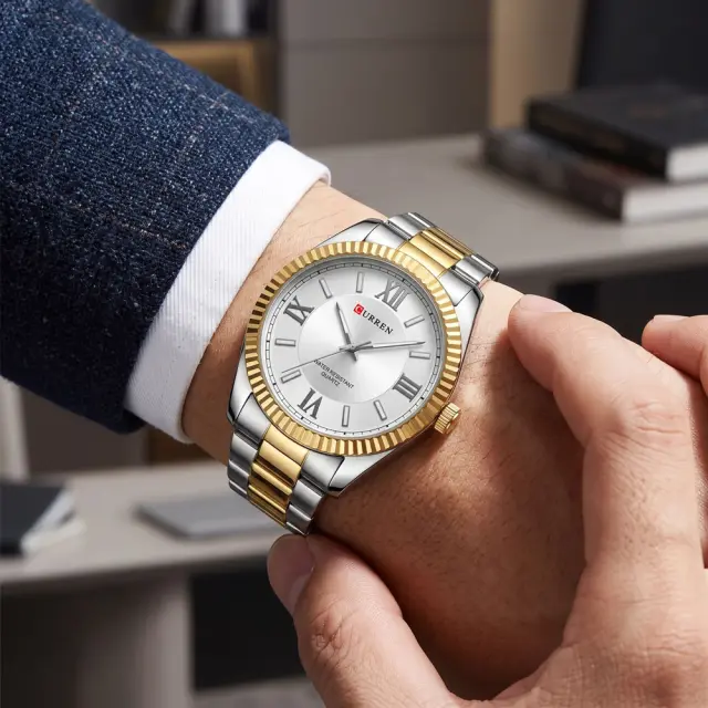 Curren Ανδρικό Ρολόι 42mm Μπαταρίας με Μπρασελέ Ασημί/Πράσιν Αδιάβροχο Καθημερινής Χρήσης 8453-green 2