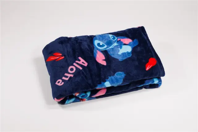 Κουβερτάκι Stitch Aloha Flanel Blanket 110*150cm AYM-084STITCH-FL 3