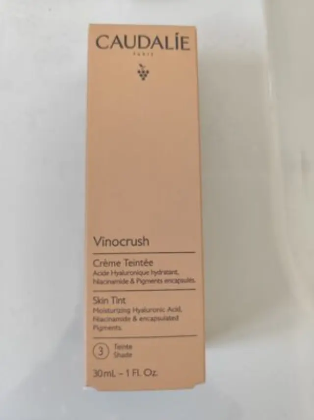 Skip to the beginning of the images gallery Caudalie Vinocrush Skin Tint 3 Κρέμα Προσώπου με Χρώμα 30 ml