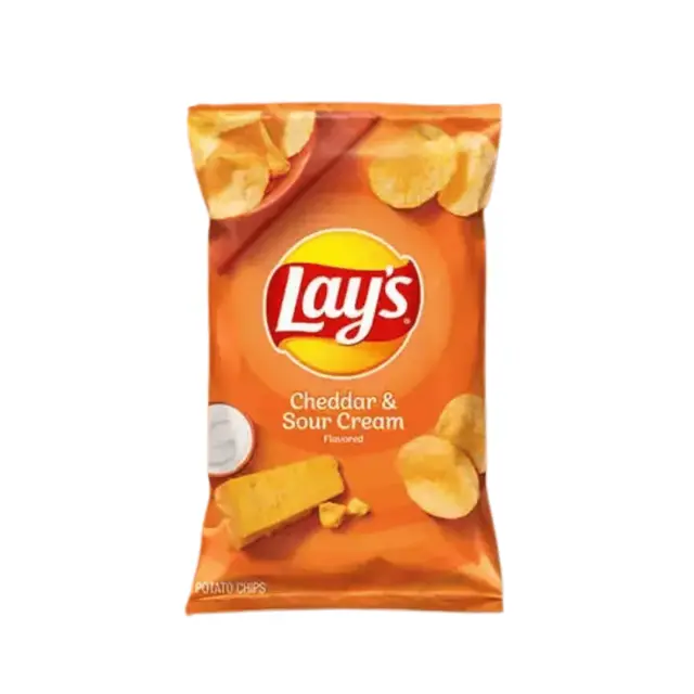 Lay's Cheddar & Sour Cream Potato Chips ΧΓ 184.2gr (Aνάλωση κατά προτίμηση πριν από 31/12/26)