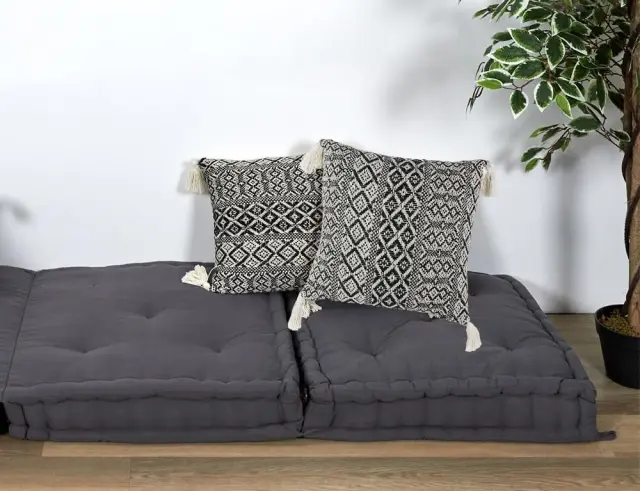 Διακοσμητικό Μαξιλάρι Tribal Home Deco Factory με κρόσσια και διαστάσεις 40x40cm TX8516