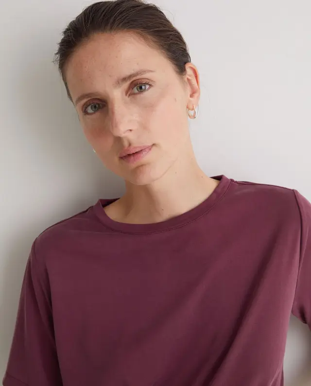 YERSE T-SHIRT (43311-GARNET) - S 2