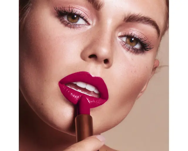 YOUSTAR 06 RUBY RED INTENSE COLOUR LIPSTICK 3G 3