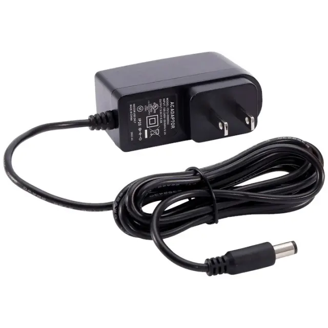 D'Addario PW-CT-9VF - 9-Volt Power Adaptor with 2.1mm Barrel Plug