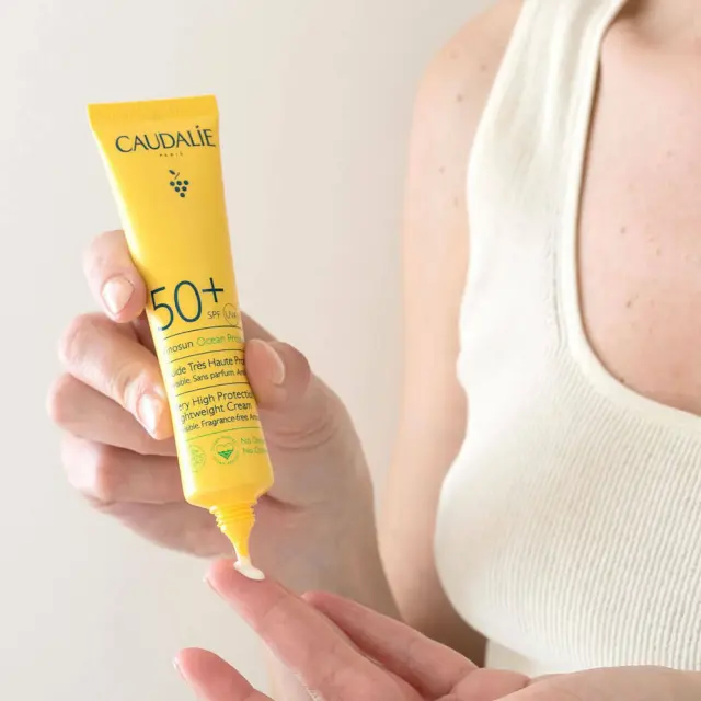 Caudalie | Vinosun Ocean Protect Lightweight Cream SPF50+ Αντηλιακή Κρέμα Προσώπου-Λαιμού Χωρίς Άρωμα | 40ml 3