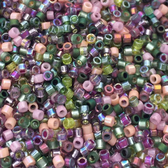 Χάντρα Miyuki Delica 11/0 - MIX21 - Lavender Garden Mix ~7gr