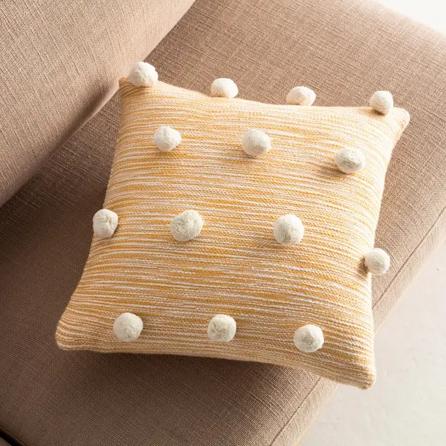 Μαξιλαροθήκη 43x43cm GOFIS HOME Poms Mustard 3