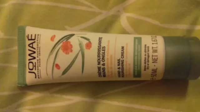 Jowae Hand και Nail Nourishing Cream Θρεπτική κρέμα χεριών και νυχιών - Vegan Friendly, 50ml