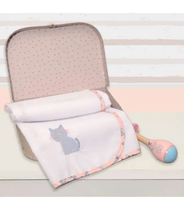 Σελτεδάκι με Κέντημα 50x70 250 γρ/τμ Design 215 Oliver Baby