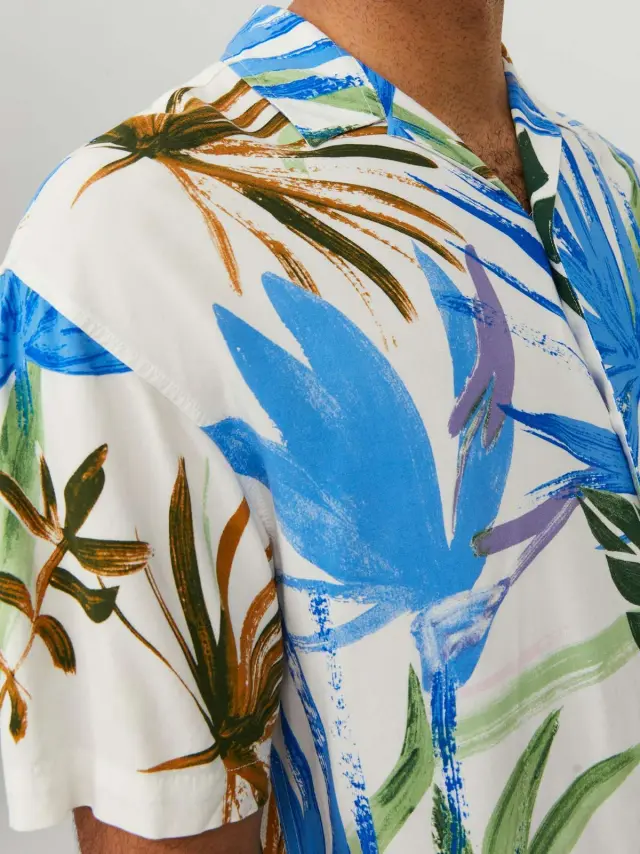 JORNOAH EXOTIC RESORT SHIRT SS Cloud Dancer - L 2